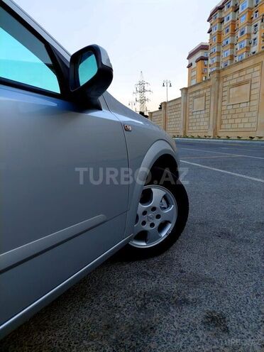 Opel Astra 2006, 181,900 km - 1.3 l - Bakı