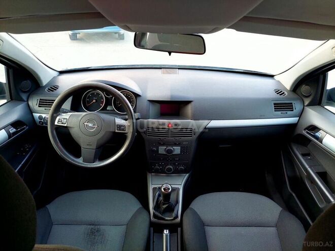 Opel Astra 2006, 181,900 km - 1.3 l - Bakı