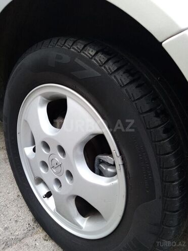 Opel Astra 2006, 181,900 km - 1.3 l - Bakı