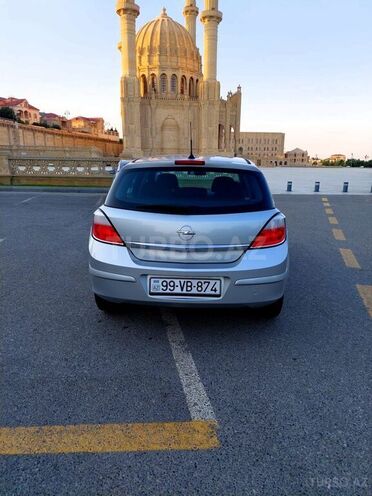 Opel Astra 2006, 181,900 km - 1.3 l - Bakı