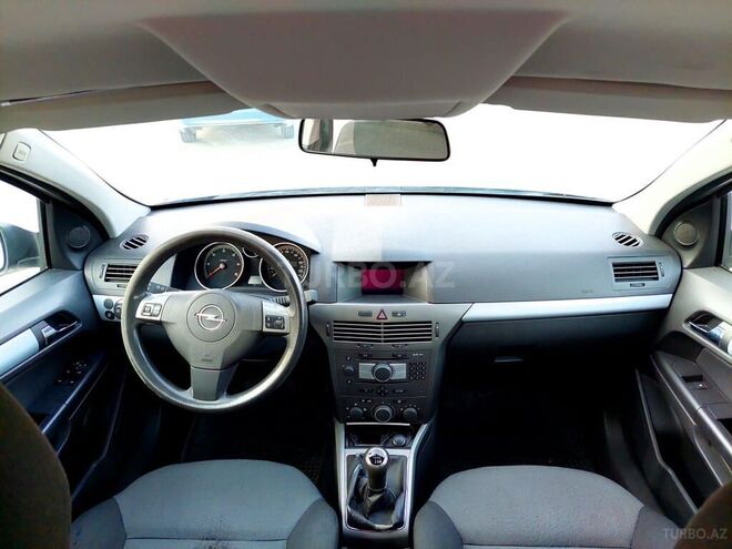 Opel Astra 2006, 181,900 km - 1.3 l - Bakı