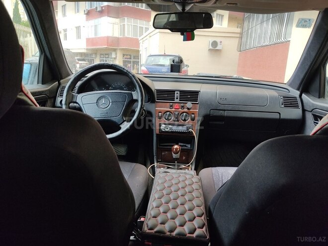 Mercedes C 180 1995, 409,270 km - 1.8 l - Bakı