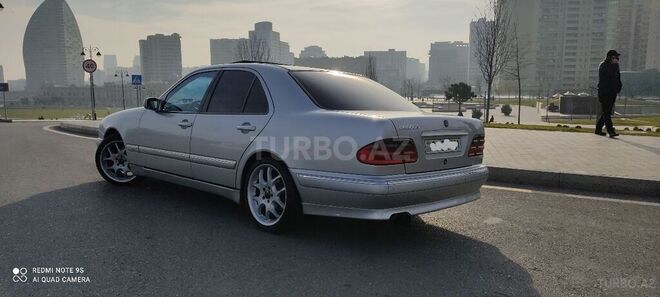 Mercedes E 320 2000, 202,886 km - 3.2 л - Bakı