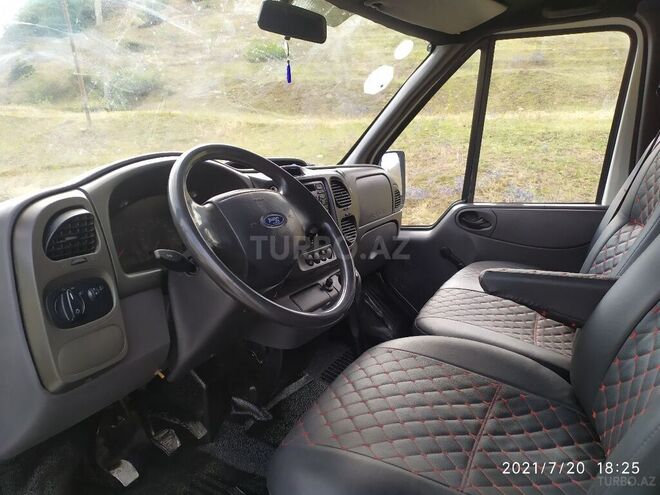 Ford Transit 2003, 290,000 km - 2.4 л - Qusar
