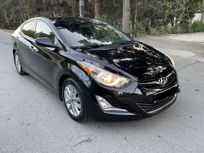 Hyundai Elantra 2015, 80,000 km - 1.8 l - Bakı