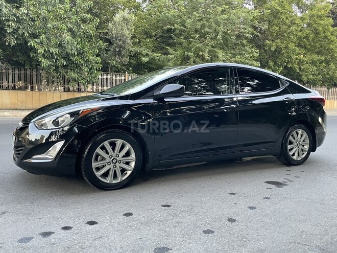 Hyundai Elantra 2015, 80,000 km - 1.8 l - Bakı