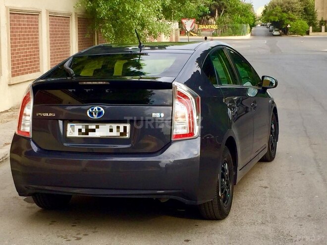 Toyota Prius 2015, 180,247 km - 1.8 l - Bakı