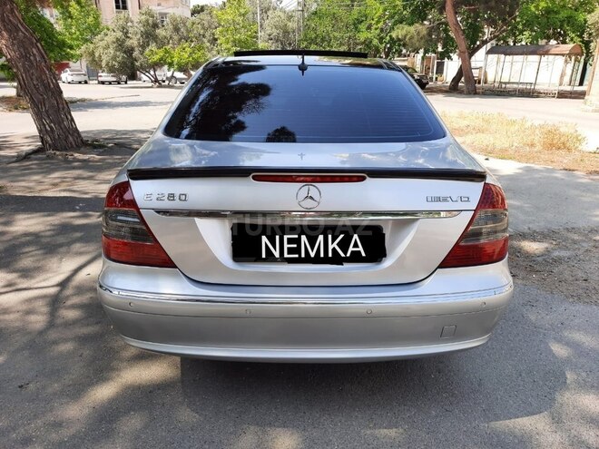 Mercedes E 280 2006, 270,000 km - 2.8 l - Bakı
