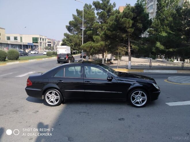 Mercedes E 220 2005, 251,600 km - 2.2 l - Xırdalan