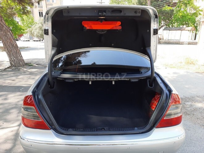 Mercedes E 280 2006, 270,000 km - 2.8 l - Bakı