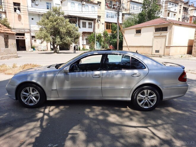 Mercedes E 280 2006, 270,000 km - 2.8 l - Bakı