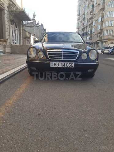 Mercedes E 320 2001, 170,000 km - 3.2 l - Bakı