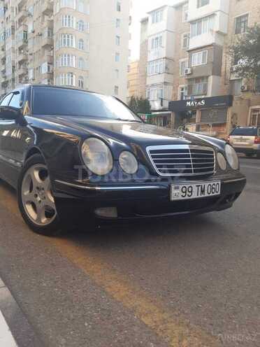 Mercedes E 320 2001, 170,000 km - 3.2 l - Bakı