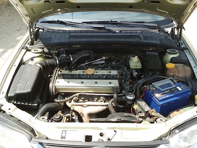 Opel Vectra 1997, 400,000 km - 1.8 l - Sumqayıt