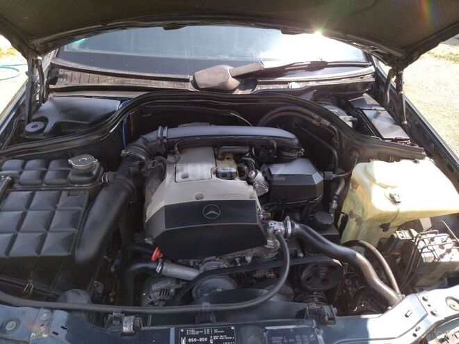 Mercedes C 200 1998, 208,680 km - 2.0 l - Bakı
