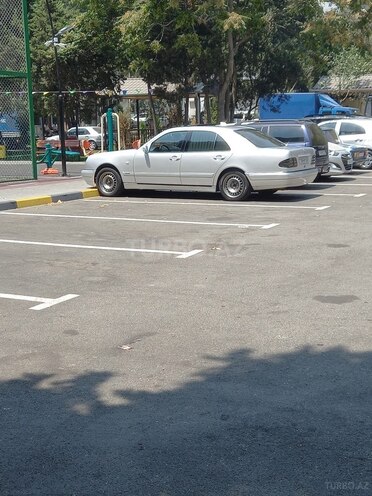 Mercedes E 220 1996, 465,000 km - 2.2 l - Bakı