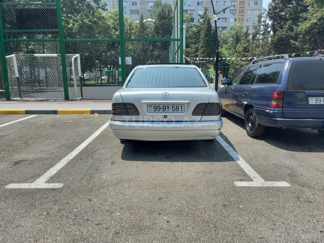 Mercedes E 220 1996, 465,000 km - 2.2 l - Bakı