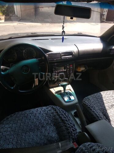 Volkswagen Passat 2003, 369,000 km - 1.8 л - Bakı