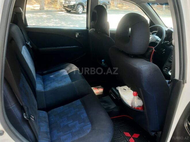 Mitsubishi Airtrek 2002, 312,012 km - 2.0 l - Sumqayıt