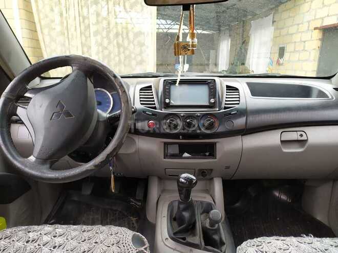 Mitsubishi L200 2007, 316,000 km - 2.5 l - Zaqatala
