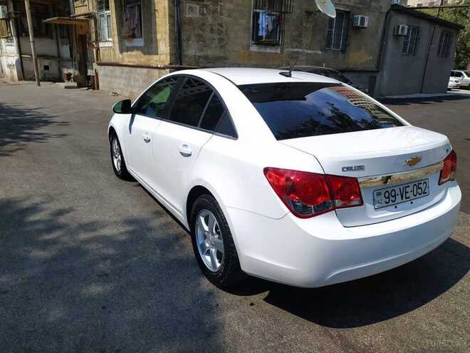 Chevrolet Cruze 2011, 200,000 km - 1.4 л - Bakı
