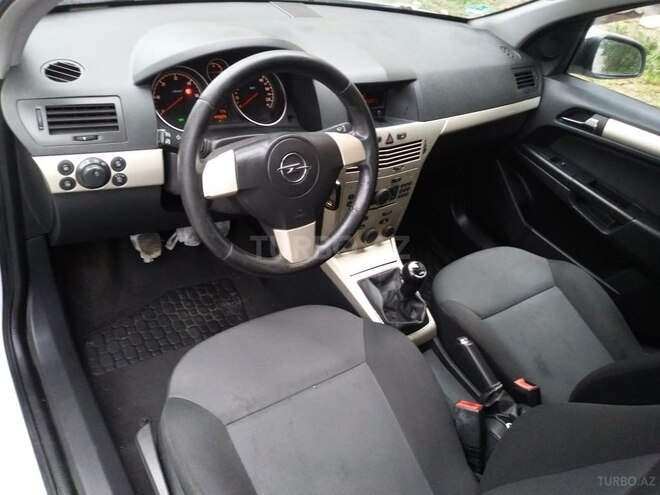 Opel Astra 2008, 145,000 km - 1.3 l - Bakı