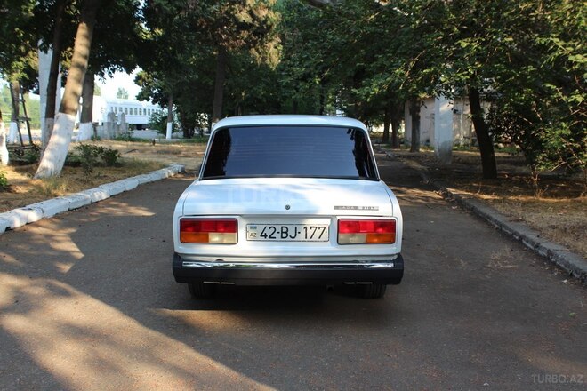 LADA (VAZ) 2107 2006, 118,000 km - 1.6 l - Lənkəran