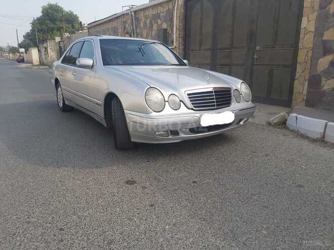 Mercedes E 220 2000, 391,000 km - 2.2 l - Xırdalan