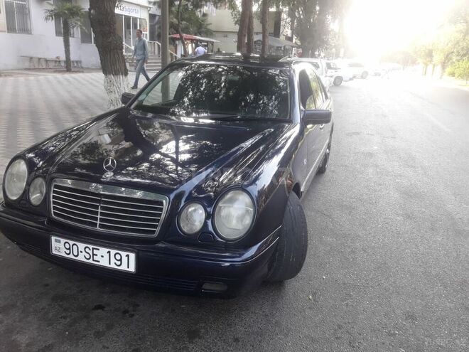 Mercedes E 240 1998, 365,000 km - 2.4 л - Sumqayıt