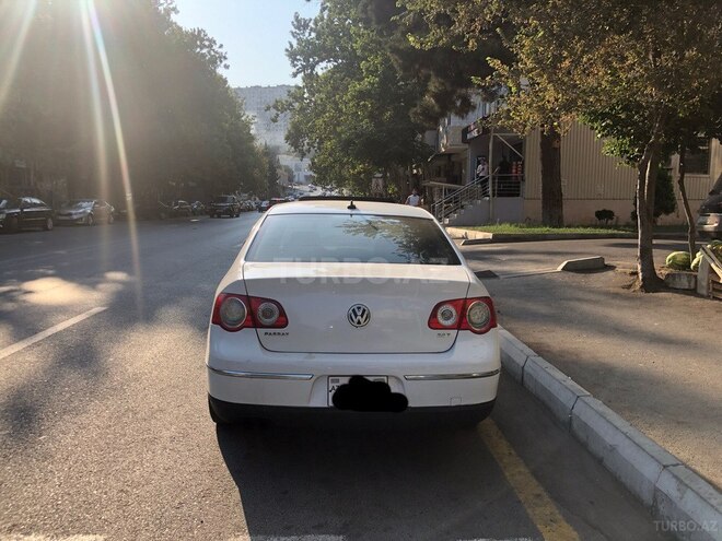 Volkswagen Passat 2005, 208,000 km - 2.0 l - Bakı