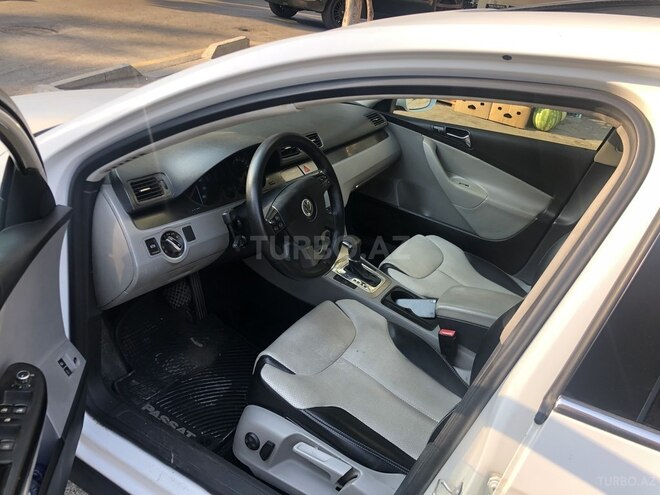 Volkswagen Passat 2005, 208,000 km - 2.0 l - Bakı