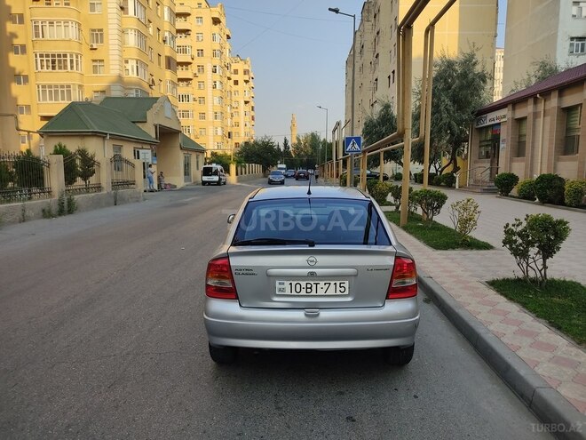 Opel Astra 2005, 195,000 km - 1.4 l - Sumqayıt