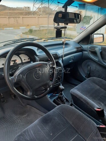Opel Astra 1993, 307,000 km - 1.6 л - Bakı