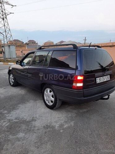 Opel Astra 1993, 307,000 km - 1.6 л - Bakı