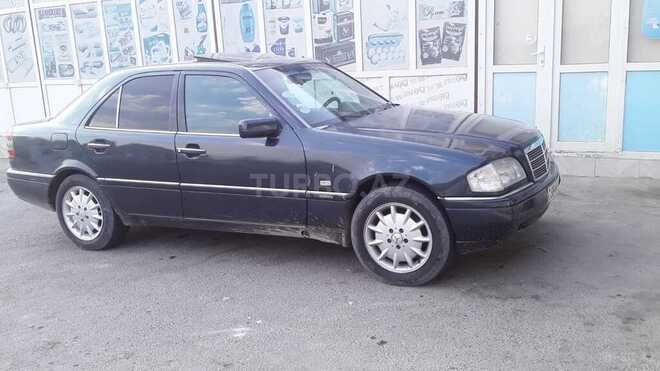 Mercedes C 220 1996, 180,000 km - 2.2 l - Hacıqabul
