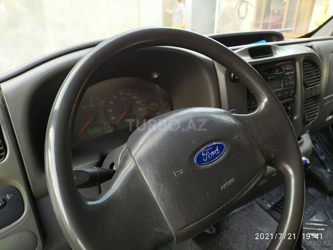 Ford Transit 2004, 295,000 km - 2.4 л - Xaçmaz
