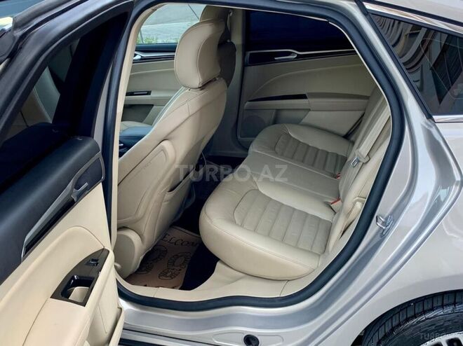 Ford Fusion 2015, 158,000 km - 1.5 l - Bakı