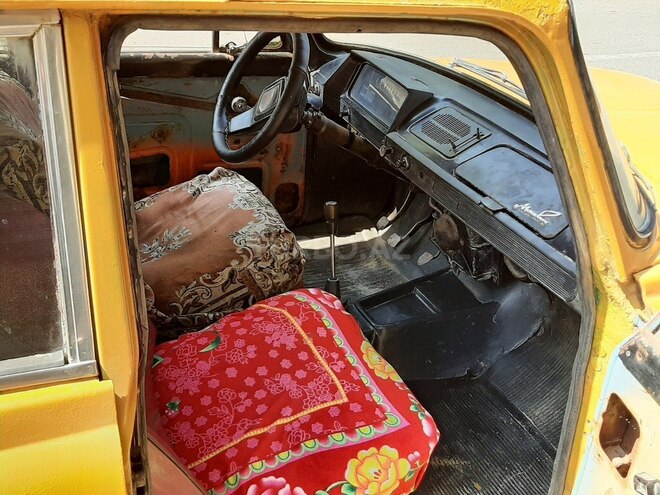 Moskvich 412 1974, 250,000 km - 1.5 l - Şirvan