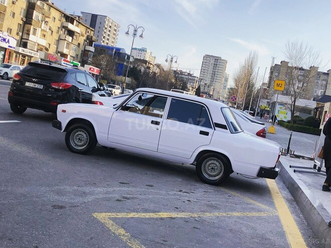 LADA (VAZ) 2107 2009, 110,000 km - 1.6 l - Bakı