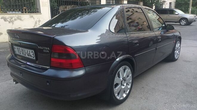 Opel Vectra 1996, 123,000 km - 2.0 l - Bakı