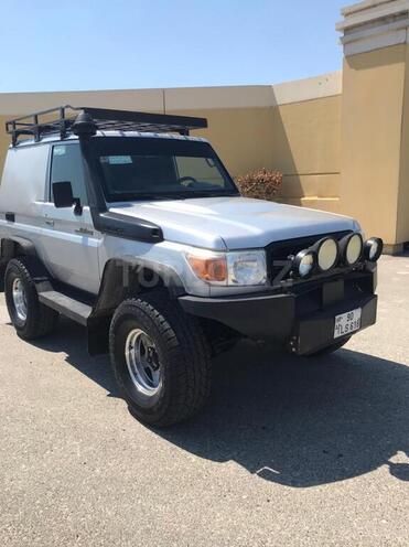 Toyota Land Cruiser 2011, 160,000 km - 4.2 l - Bakı