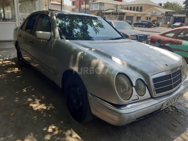 Mercedes E 230 1996, 236,850 km - 2.3 l - Bakı