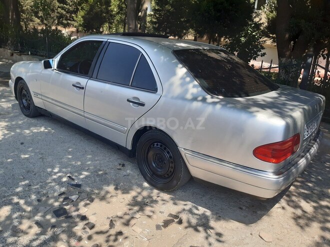 Mercedes E 230 1996, 236,850 km - 2.3 l - Bakı