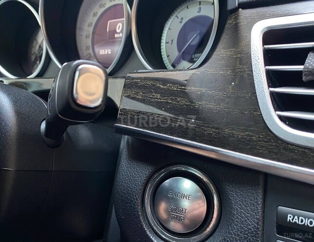 Mercedes E 250 2013, 112,000 km - 2.5 л - Bakı