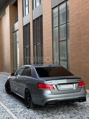Mercedes E 250 2013, 112,000 km - 2.5 л - Bakı