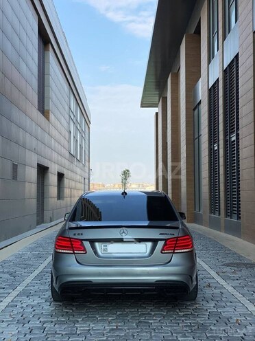 Mercedes E 250 2013, 112,000 km - 2.5 л - Bakı
