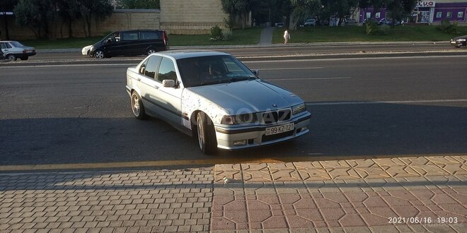 BMW 320 1992, 411,000 km - 2.0 л - Bakı