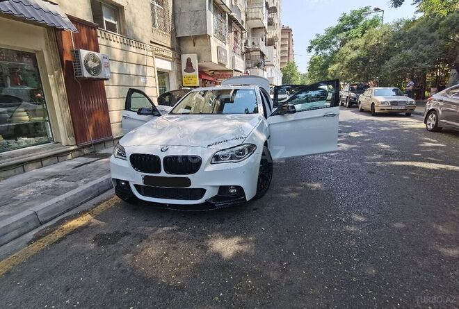 BMW 520 2016, 77,000 km - 2.0 l - Bakı