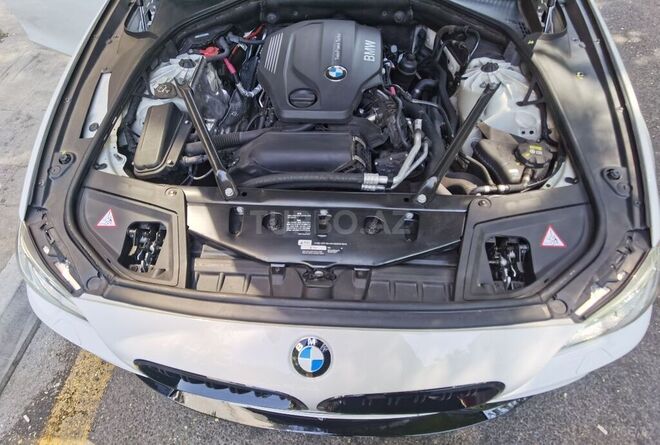 BMW 520 2016, 77,000 km - 2.0 l - Bakı