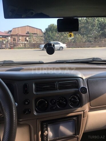 Mitsubishi Montero 1999, 328,670 km - 3.0 l - Bakı